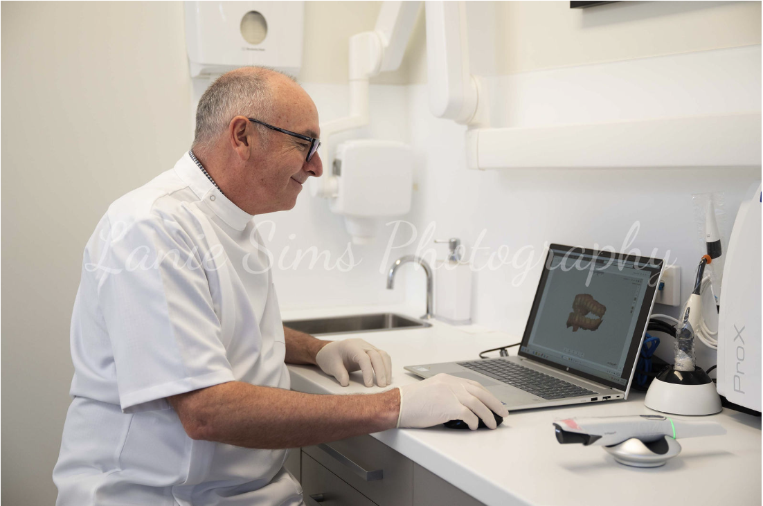 Dr Lego reviewing a digital scan